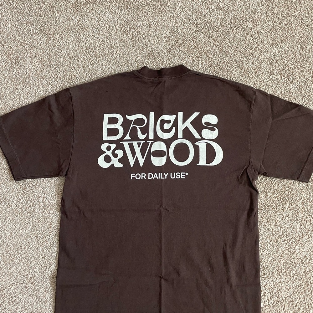 *Vintage* Men’s Graphic Tee, MED